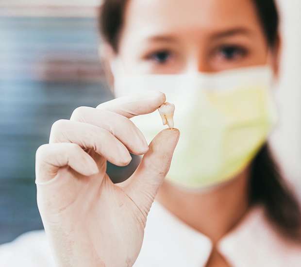 Encinitas Tooth Extraction